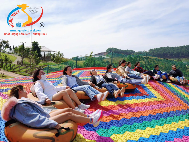 TOUR ĐÀ LẠT 3 NGÀY - NÔNG TRẠI CÚN PUPPYFARM - CAO NGUYÊN HOA ĐÀ LẠT - SAMTEN HILLS