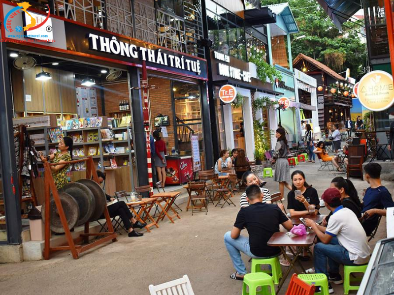 TOUR TÀ ĐÙNG - VỊNH HẠ LONG CỦA TÂY NGUYÊN - BUÔN MÊ - BUÔN ĐÔN - XE VIP LIMOUSINE