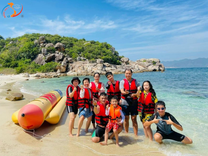 TOUR ĐẢO BÌNH BA - VƯƠNG QUỐC TÔM HÙM